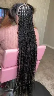 Knotless Braiding — Look 7